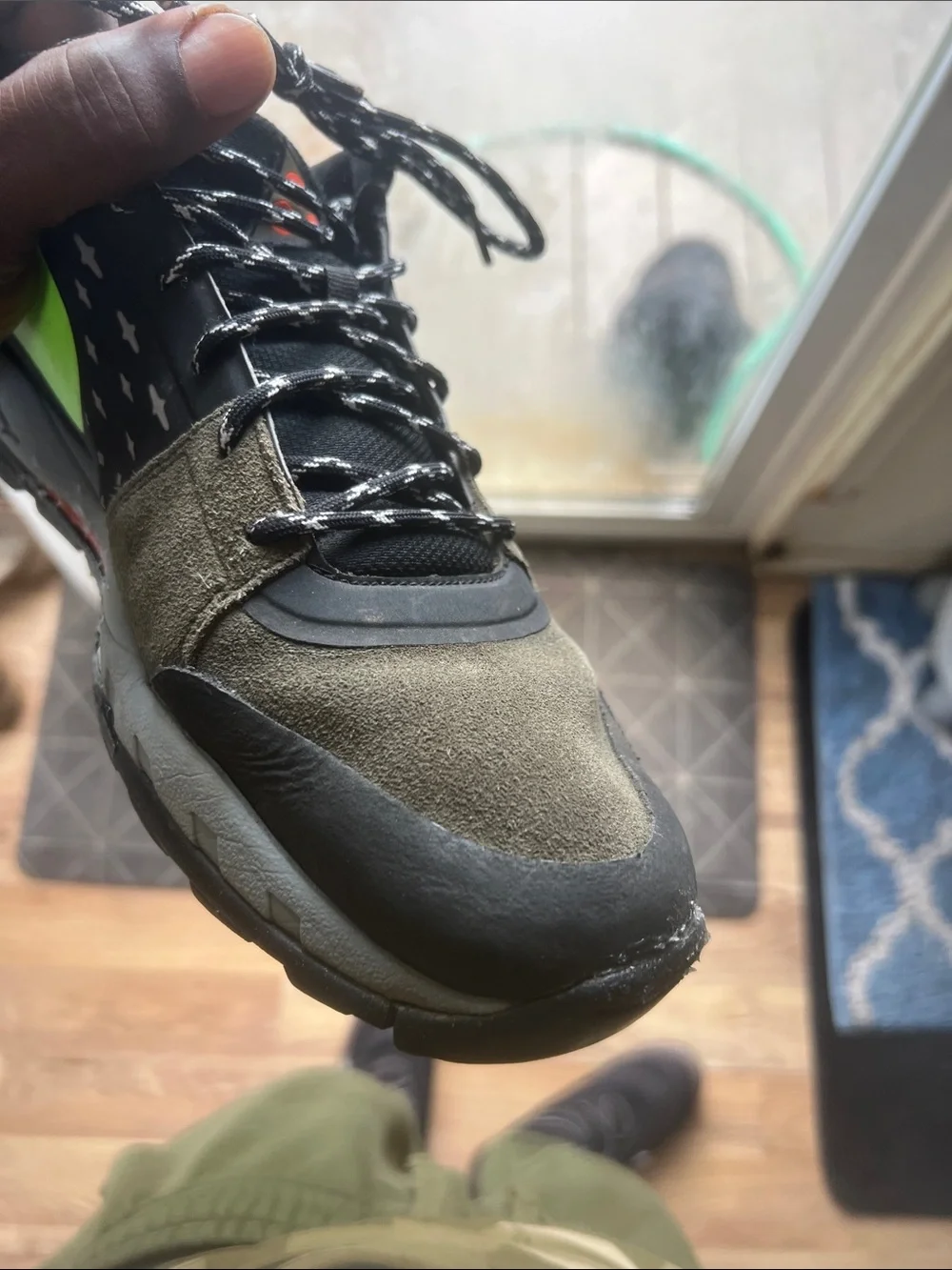 Nike Men's Olive Green and Volt Low-Top Sneakers ACG